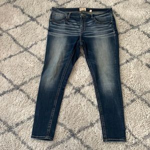 Buckle BKE womens denim jeans